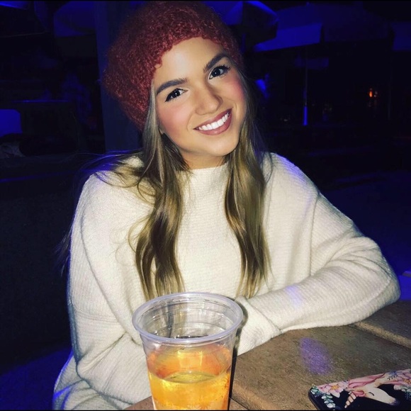 Meet your Posher, B - Picture 1 of 1